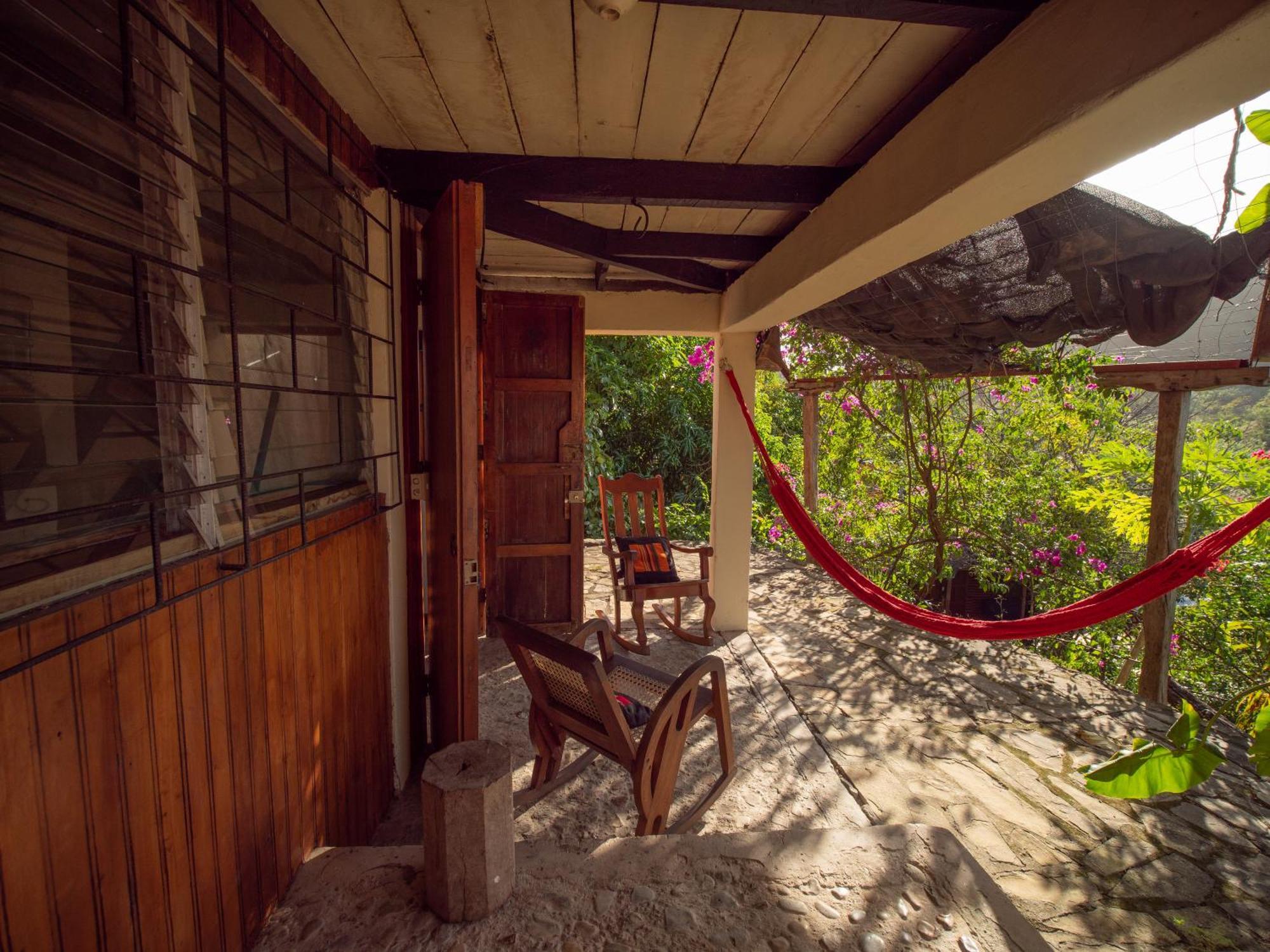 1 Bedroom With Bay View, 3 Blocks From And Center Of San Juan Apartment *
